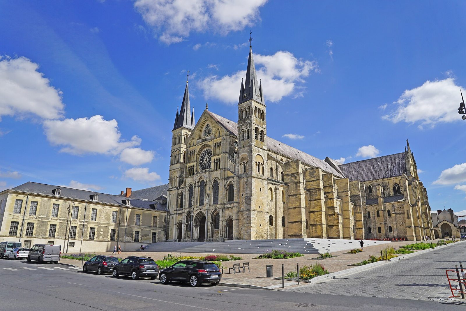 Reims Sacred Places