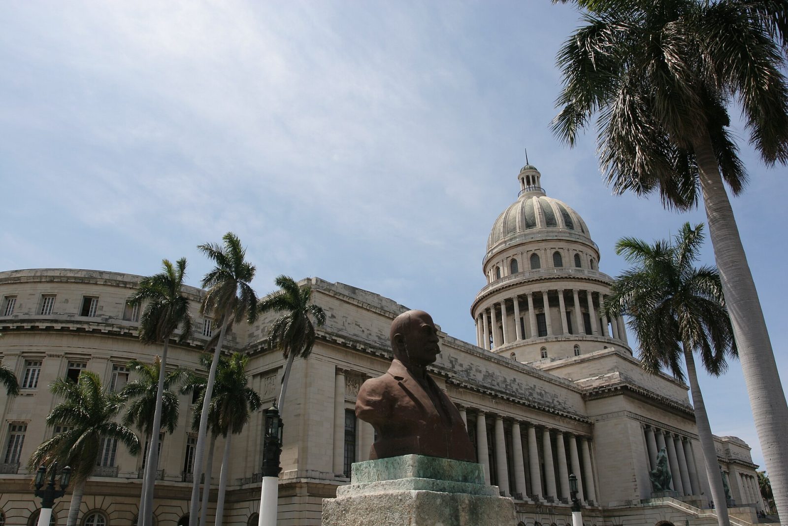 Havana Historic Landmarks and Waterfront Defenses