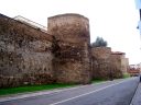 Walls of León