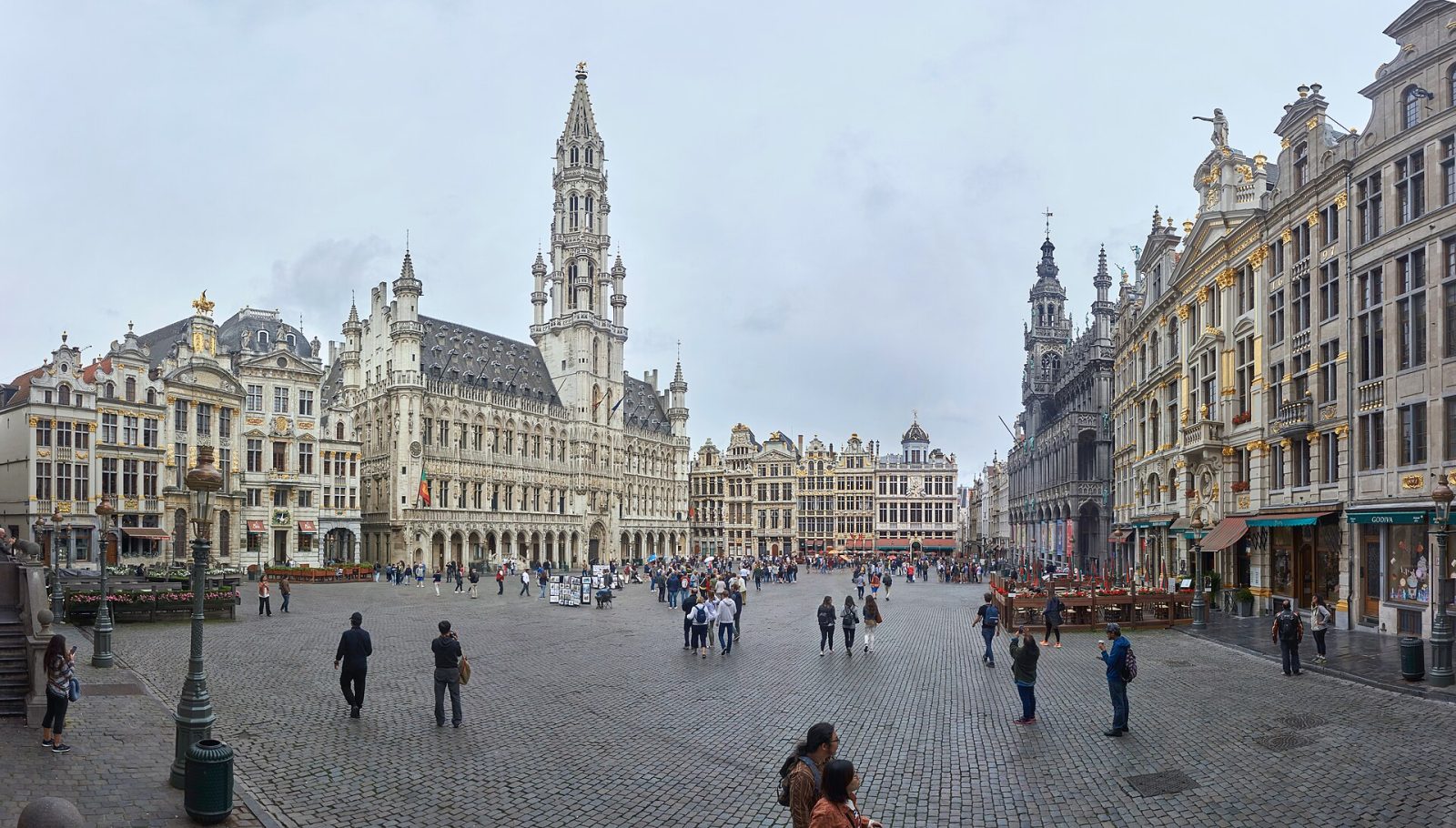 Brussels Squares and Evenings