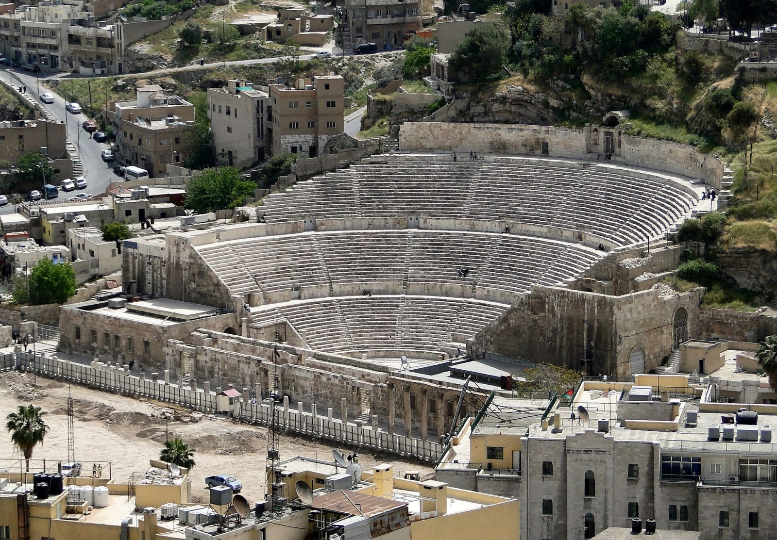 تاريخ عمّان ومعالمها